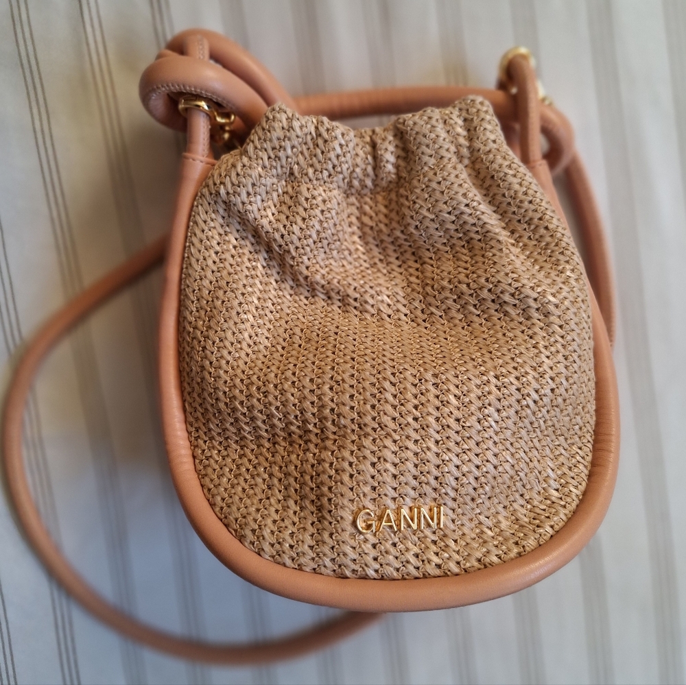 GANNI small knot bucket raffia bag